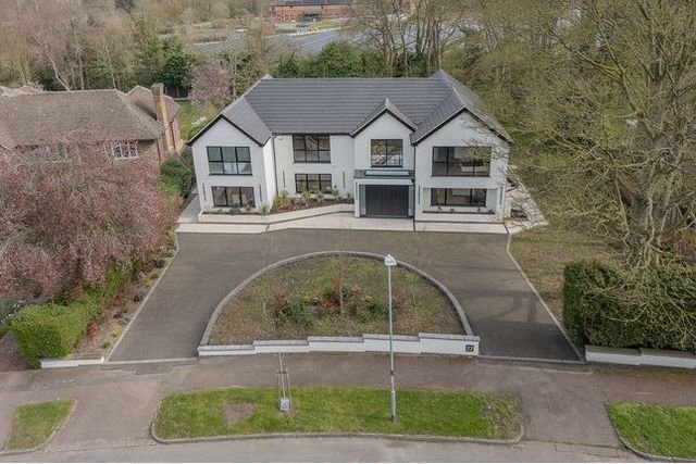 New-Build with Spice Kitchen and Private Lift, Oadby, Leicestershire